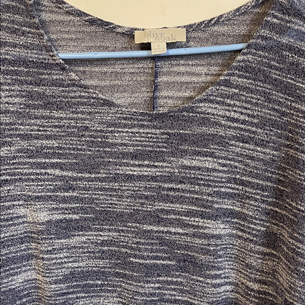 Olive & Oak long sleeve top